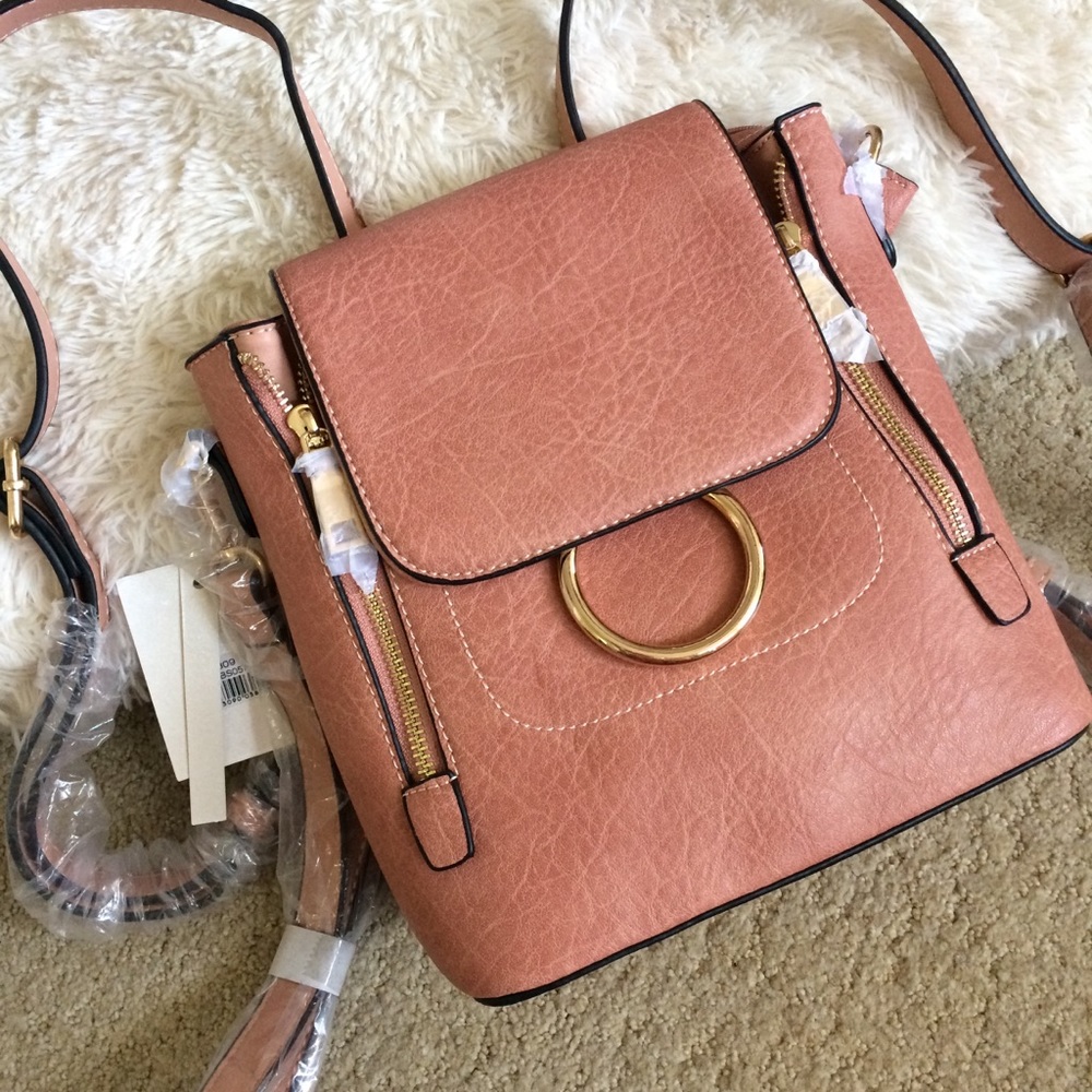 Dual bag and packback! - Picture 1 of 5
